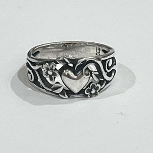 Retired James Avery Silver Hearts & Flowers Ring, Size 5.5